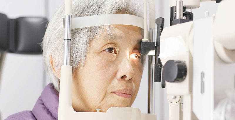 Eye Doctor for Seniors in Burnaby